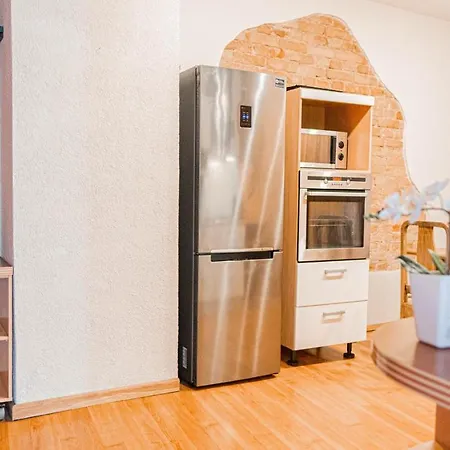 Old Town With Free Parking ريغا